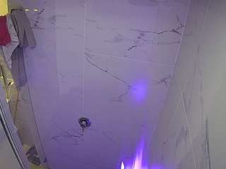 voyeurcam casa salsa bathroom 11